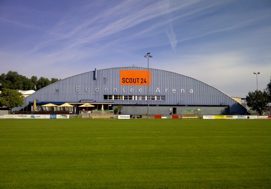 Holzbau Hallen und Tragwerke_Bodensee Arena